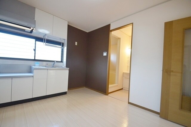 サウスメゾン Aの物件内観写真