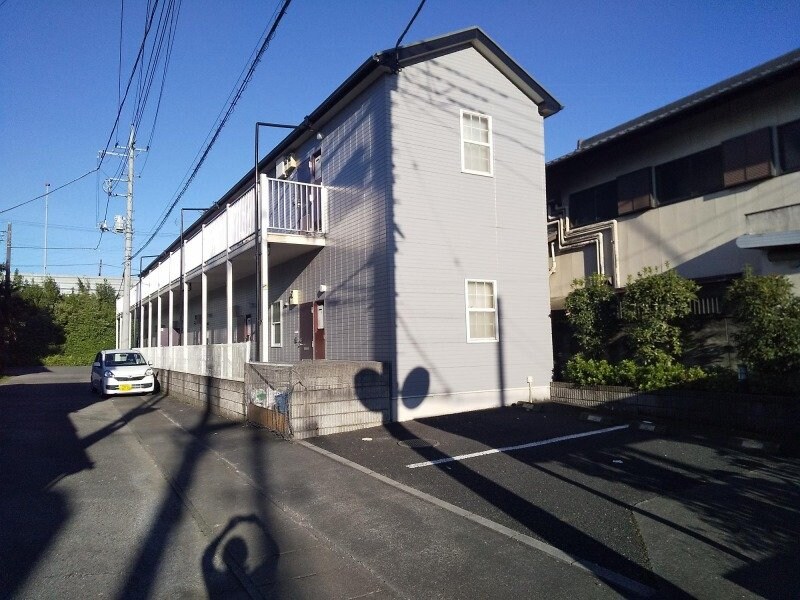 レオパレスサンライズの物件外観写真