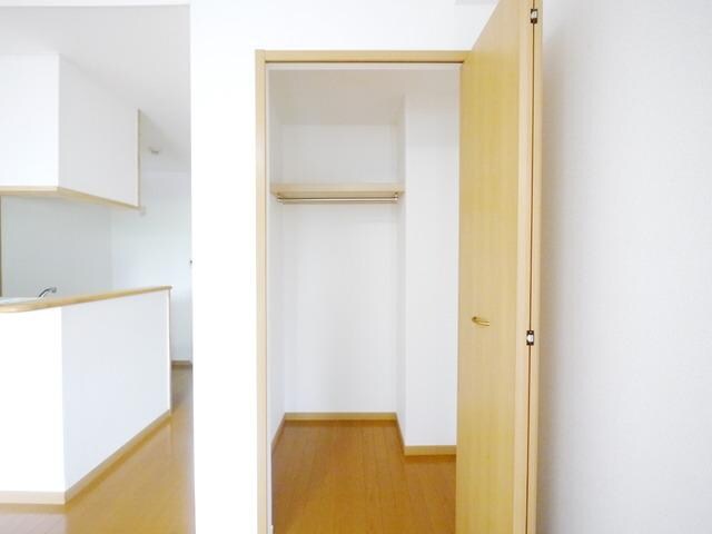 エスポワール参番館の物件内観写真