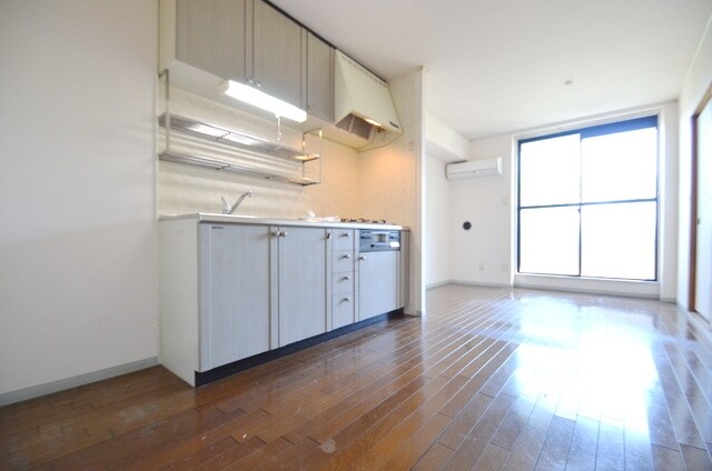 グローリアスハイツの物件内観写真