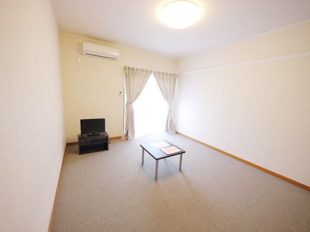 レオパレスルナ ルミエール与野の物件内観写真