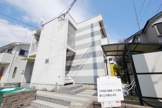 レオパレスムツミハイツ東大宮の物件外観写真