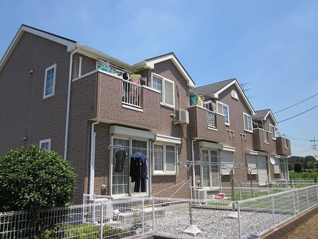 レーベンツォーネの物件外観写真