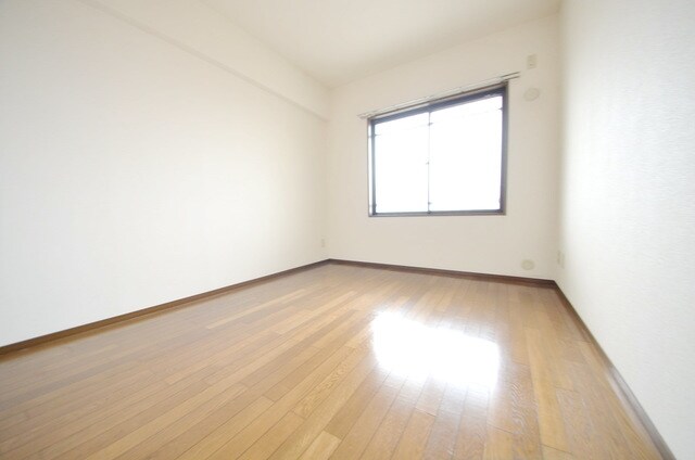 鴻巣東ハイツの物件内観写真