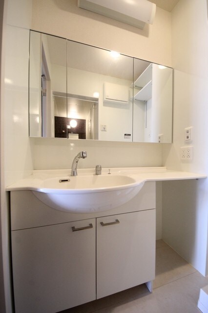 レ.セーナの物件内観写真