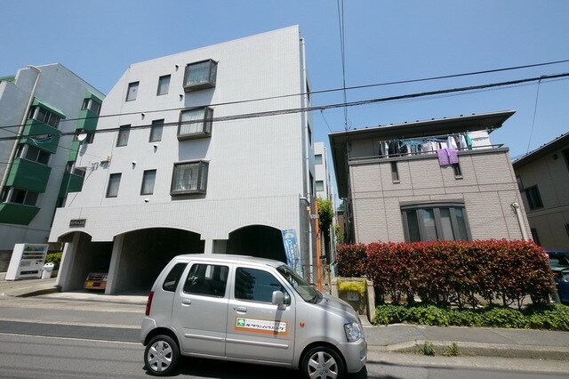 エンブレム上尾の物件外観写真