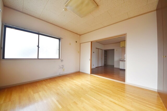 エンブレム上尾の物件内観写真