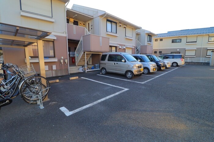 ジュネスハイム弐番館の物件内観写真