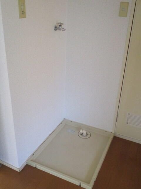 逆川ハイツの物件内観写真