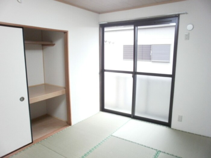 ラ・フランセ参番館の物件内観写真