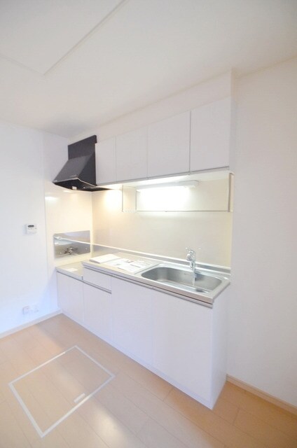 エテルノ ブリ-ズ Iの物件内観写真