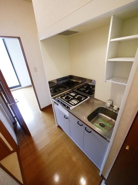 アンプルールブワ指扇2の物件内観写真