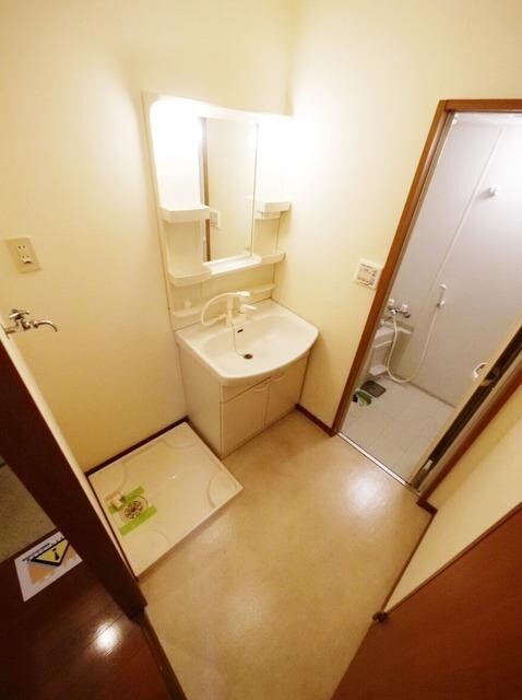 アンプルールブワ指扇2の物件内観写真