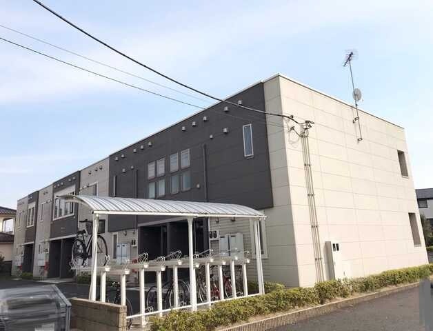 アークガーデンAの物件外観写真