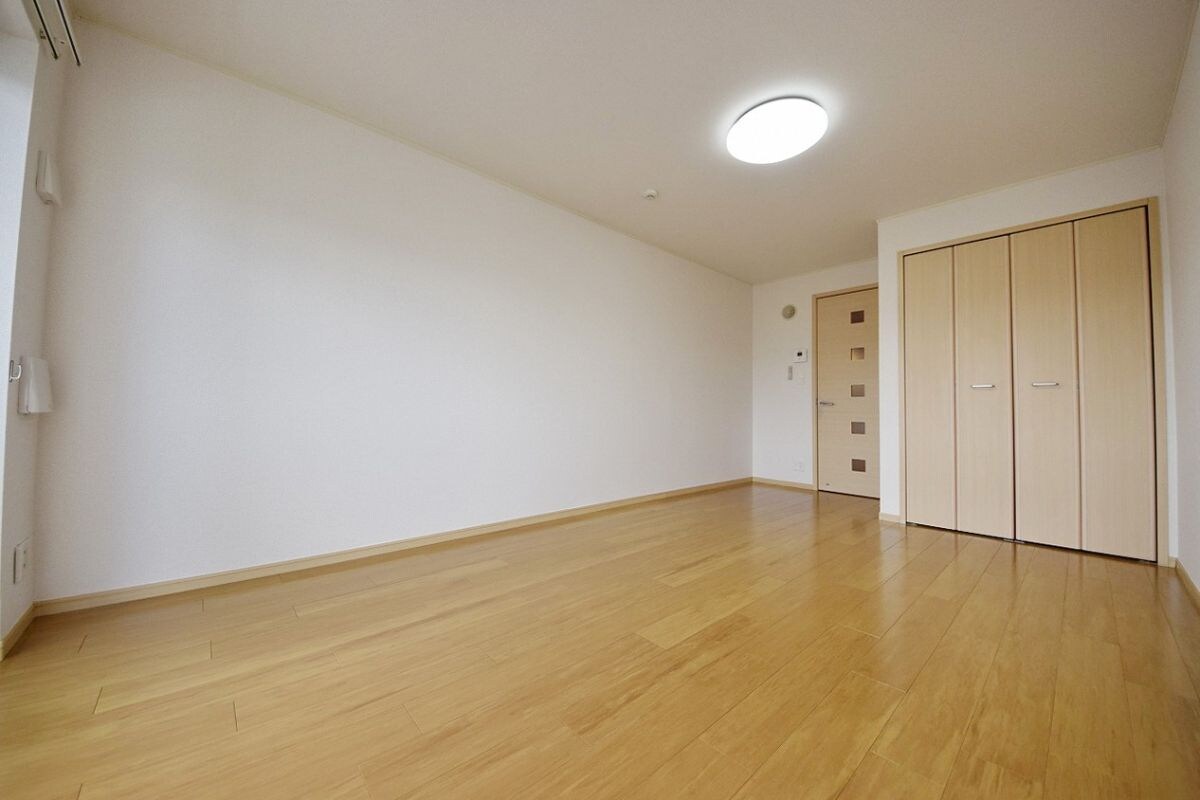 アムールEの物件内観写真