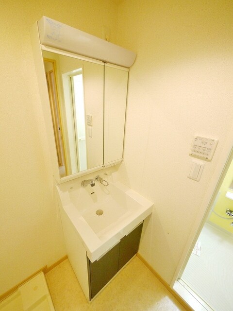 グランアベニューIIIの物件内観写真