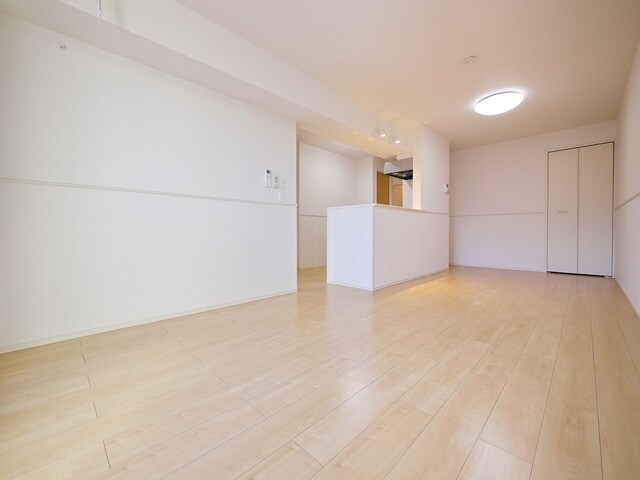 ビサイド ストリームの物件内観写真