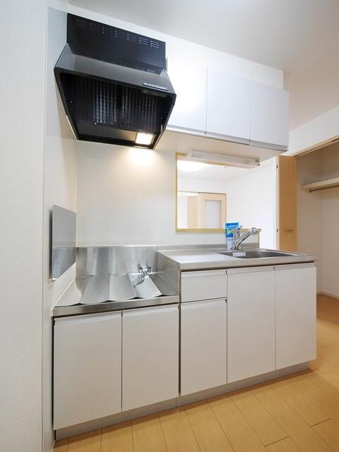 レジデンスガーデンIの物件内観写真