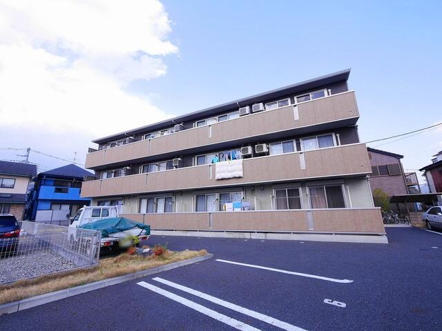 リュイール IIの物件外観写真