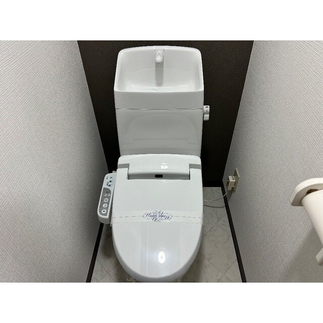 ジュネシオン・サカエの物件内観写真