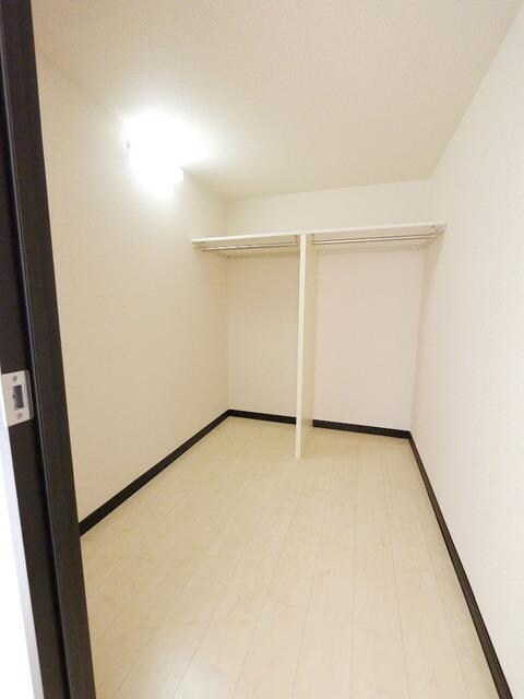 レオネクストカサラソの物件内観写真