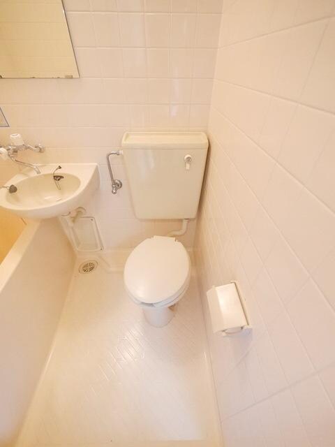 ベルメゾン三郷の物件内観写真