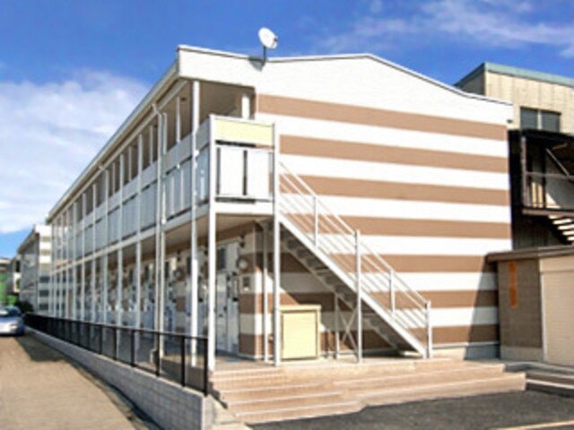 レオパレスMOREの物件外観写真