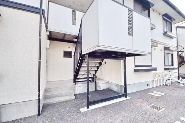 吉川タウンハウス IIの物件内観写真