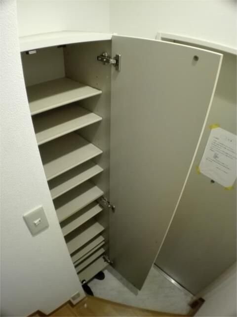 ノーブルコートの物件内観写真