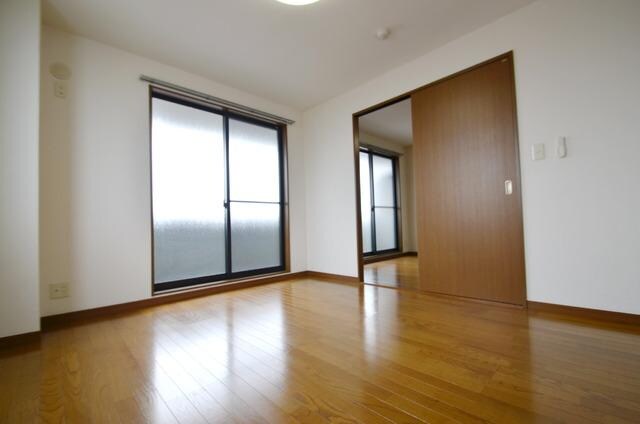 アンプルールフェールWindの物件内観写真