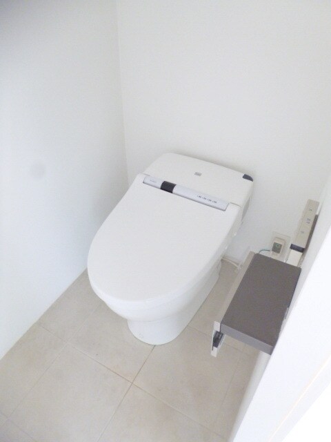 SUCCEED GARDEN Eの物件内観写真