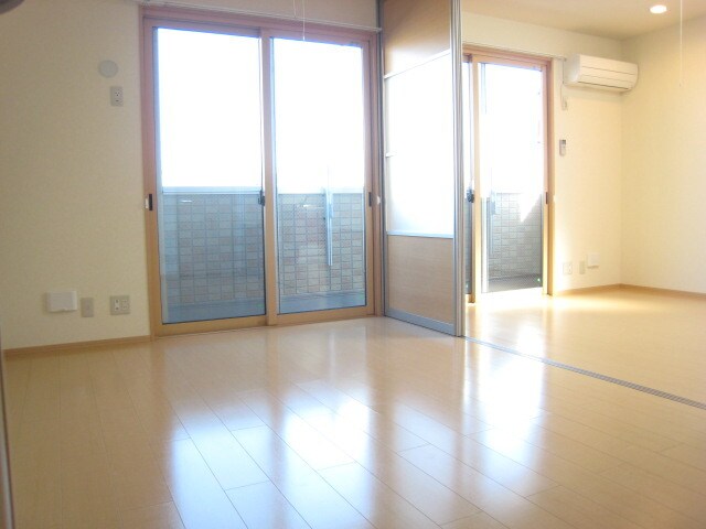 パシ・アージュパルコの物件内観写真