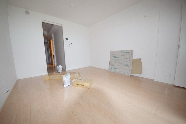 パインズ美園の物件内観写真