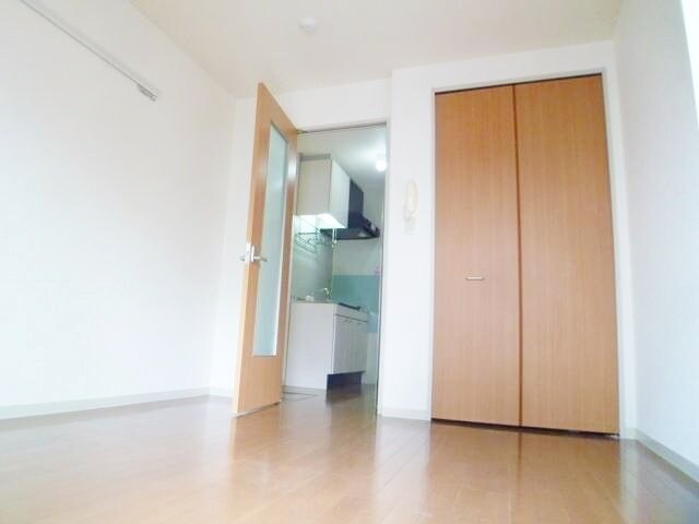 シャルマン東川口の物件内観写真