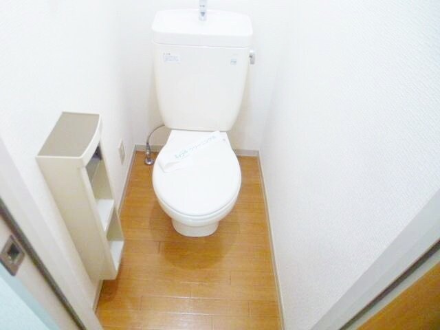 シャルマン東川口の物件内観写真