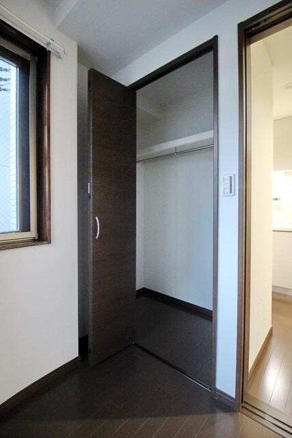 FIRST(ファースト)の物件内観写真