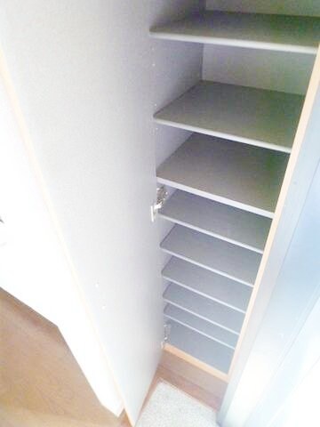 シャルマン東川口の物件内観写真