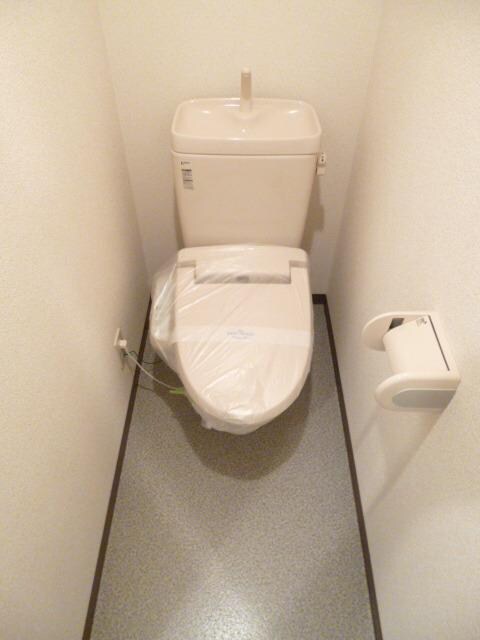 エストタウンWarabiの物件内観写真