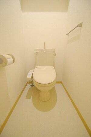 ガァルテンシュタットIIの物件内観写真