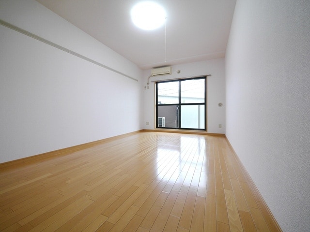 レジェンドA棟の物件内観写真