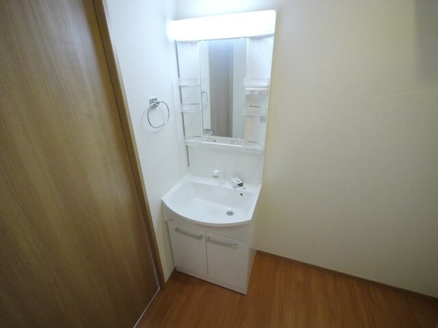 ルミエール壱番館の物件内観写真