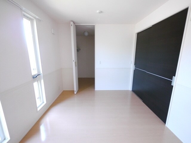 ラフレ仲道 Cの物件内観写真