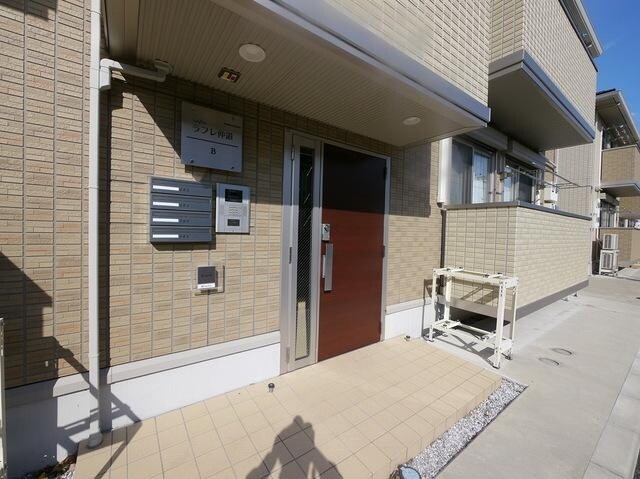 ラフレ仲道 Cの物件内観写真