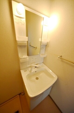 エーデル Iの物件内観写真