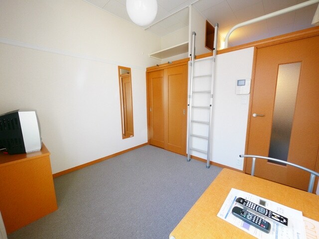 レオパレスパインズ2号の物件内観写真