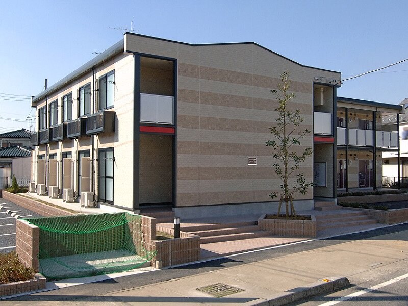 レオパレス彩の物件外観写真