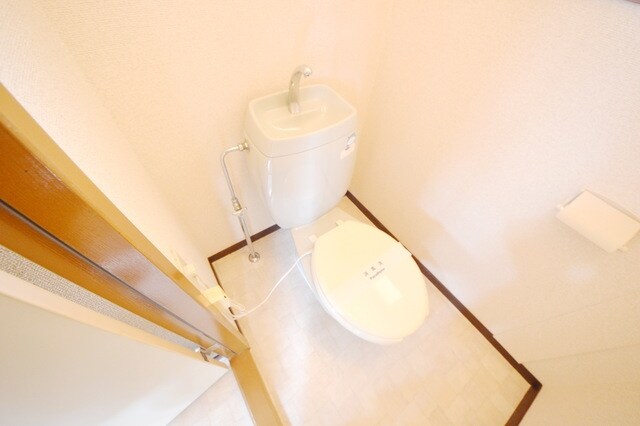 パナサンビューハイツ A棟の物件内観写真