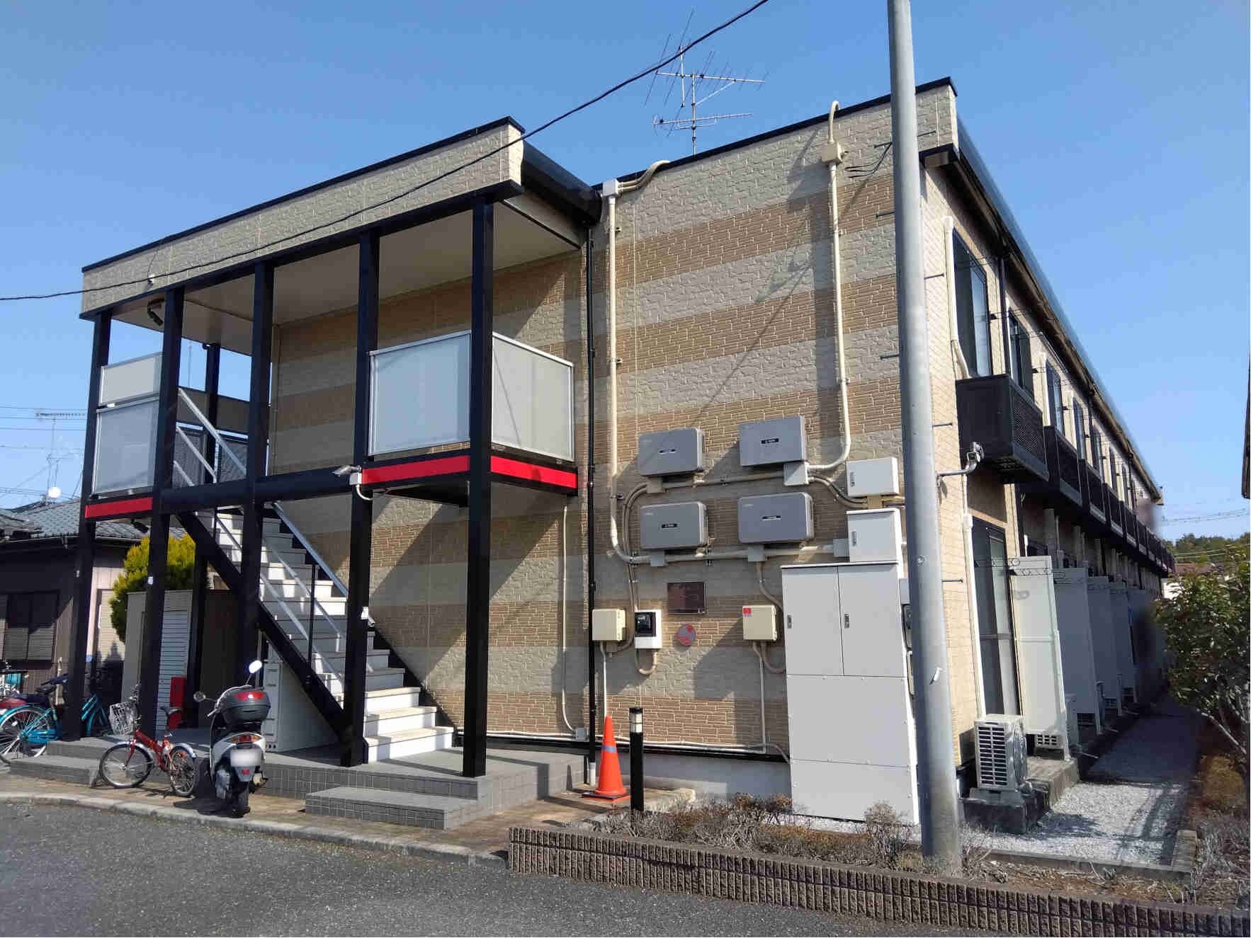 レオパレスセジュールの物件外観写真