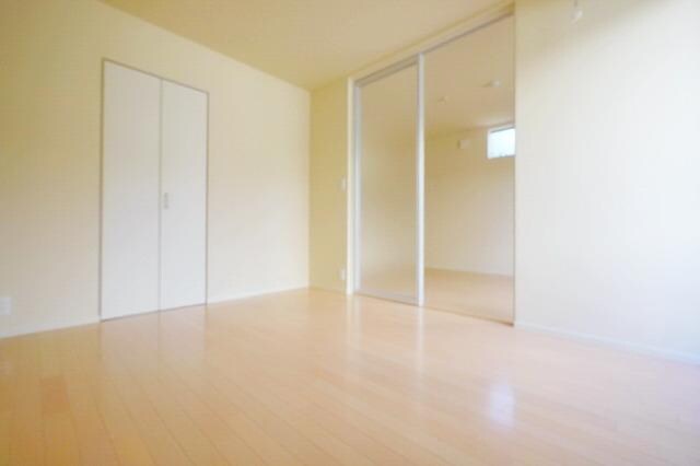 ルナ・リエーナの物件内観写真