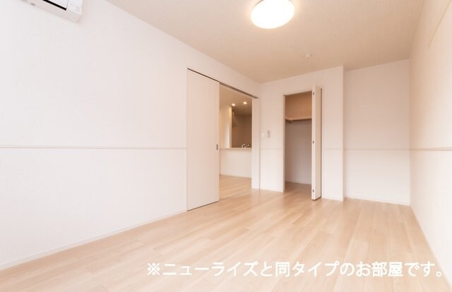 ロイヤル 信濃 Bの物件内観写真